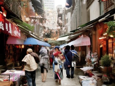 商贸港，千年港口的机遇与挑战